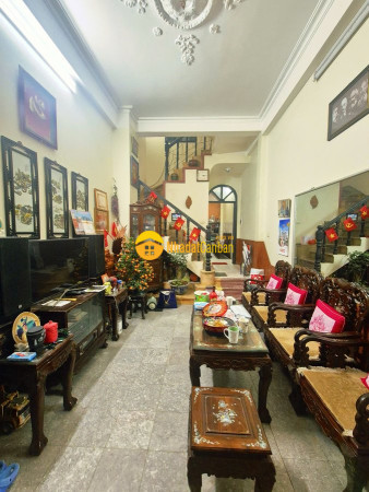 Bán nhà đặng tiến đông, đống đa, ô tô đỗ cửa, dt 48m2 x 4 tầng, mt 3,5 m, nhỉnh 16 tỷ.