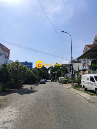 Cơ hội sở hữu nền biệt thự kdc xây dựng vị trí đẹp, giá tốt khu dân cư xây dựng, đường số 6