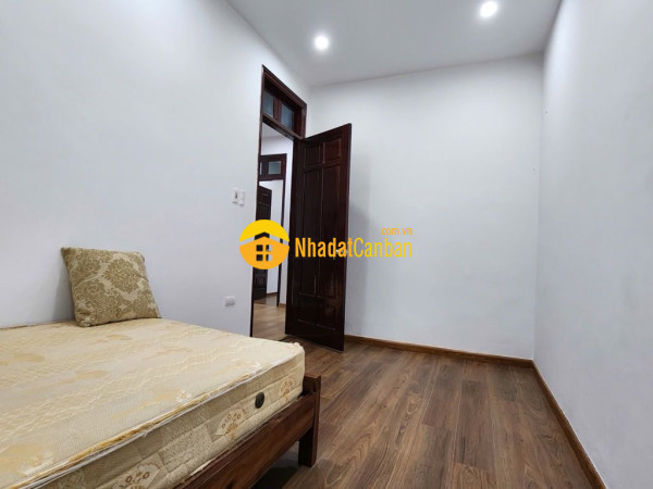 Bán nhà lương khánh thiện 5 tầng long lanh dân xây 2 thoáng hoàng mai