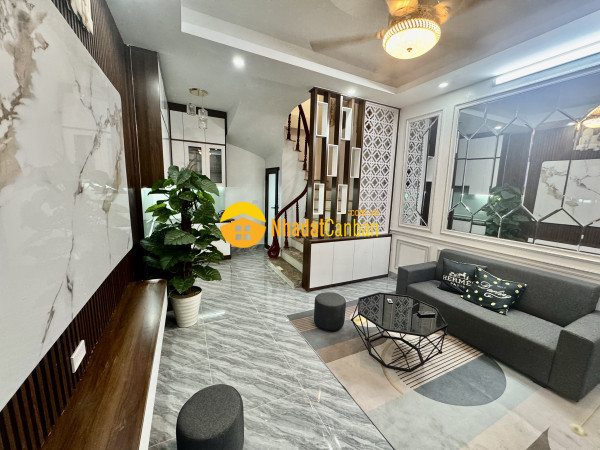 Bán nhà phố đông thiên, vĩnh hưng chỉ hơn 6 tỷ nhà 5 tầng full nội thất